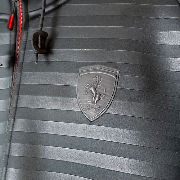 Ferrari Puma Jacket - Picture 3 of 11